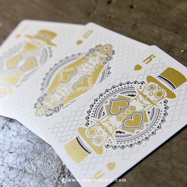 Muertos Mourning Gold Deck